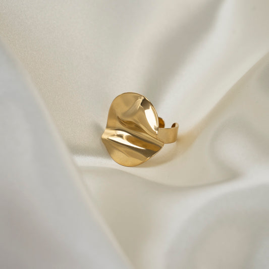 Mae Ring- Goud